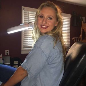 Meet your Posher, Mackenzie